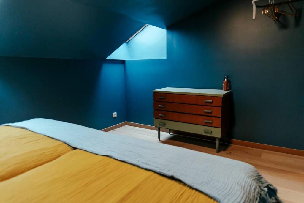 列日Le Retro Chic - Grand Duplex Pour 6 Dans Le Centre公寓 外观 照片