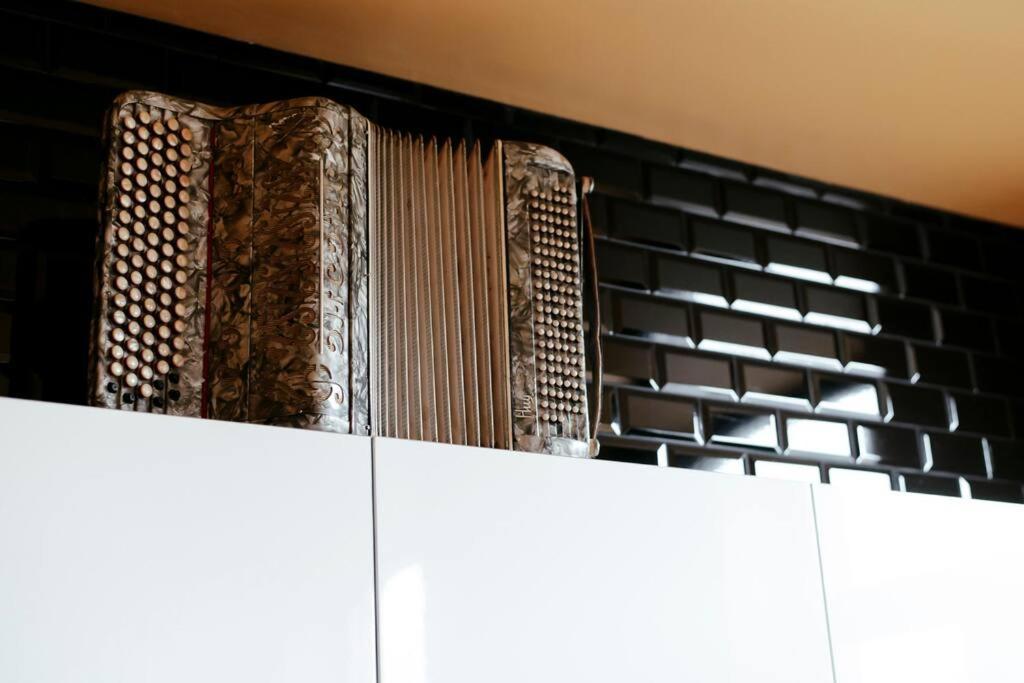 列日Le Retro Chic - Grand Duplex Pour 6 Dans Le Centre公寓 外观 照片